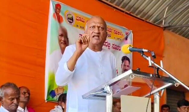 ಆತ್ಮಹತ್ಯೆ ಎಚ್ಚರಿಕೆ ಕೊಟ್ಟಿದ್ದೆ ; ರಾಜೀನಾಮೆ ಮಾತು ಆಡಿದ ಕಾಂಗ್ರೆಸ್ ಶಾಸಕ ಕಾಗೆ