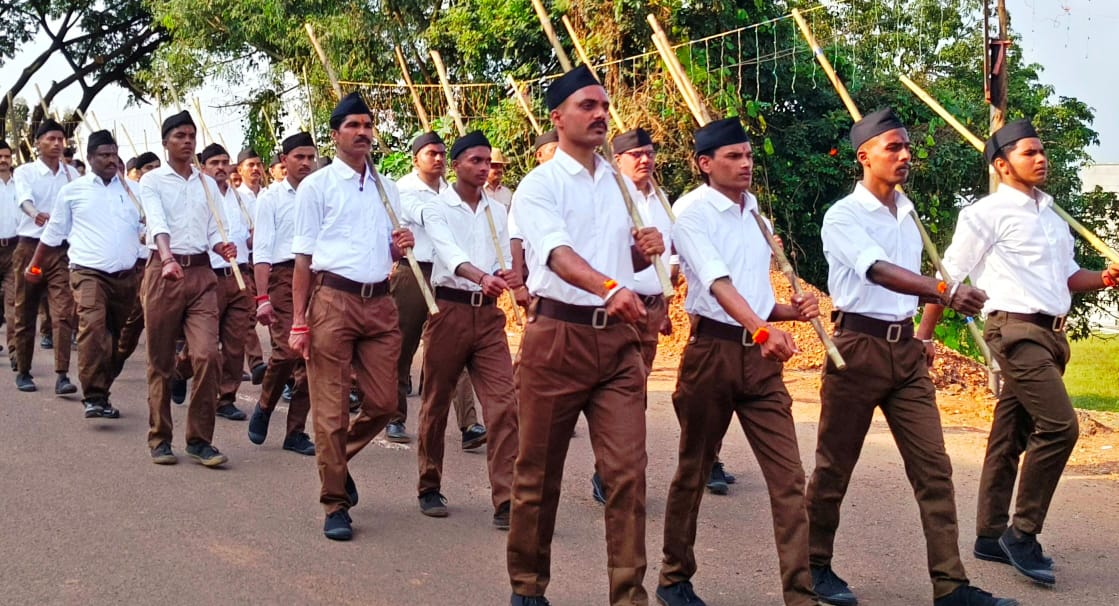 ಕಿತ್ತೂರಿನಲ್ಲಿ ರಾಷ್ಟ್ರೀಯ ಸ್ವಯಂ ಸೇವಕ ಸಂಘದಿಂದ ಆಕರ್ಷಕ ಪಥಸಂಚಲನ
