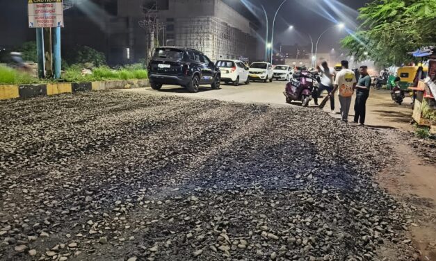 ಬೆಳಗಾವಿ ವಾಯ್ಸ್ ವರದಿ ಫಲಶೃತಿ ; ಬಾಕ್ಸೈಟ್ ರಸ್ತೆಯಲ್ಲಿ ತಾತ್ಕಾಲಿಕ ವ್ಯವಸ್ಥೆ