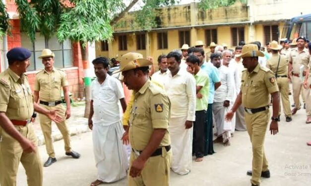 ದಲಿತರ ಮೇಲಿನ ದೌರ್ಜನ್ಯ ಪ್ರಕರಣ ; 97 ಜನರಿಗೆ ಹೈಕೋರ್ಟ್ ಜಾಮೀನು