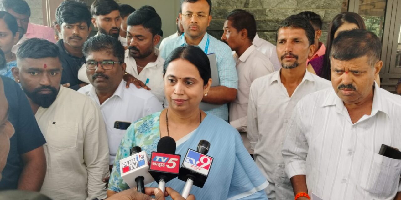 ಗೃಹಲಕ್ಷ್ಮೀ ಹಣದಲ್ಲಿ “ಬೋರವೆಲ್” ಕೊರೆಸಿದ ಅತ್ತೆ, ಸೊಸೆ ಕಾರ್ಯಕ್ಕೆ ಸಚಿವೆ ಲಕ್ಷ್ಮೀ ಹೆಬ್ಬಾಳಕರ್ ಹರ್ಷ….!