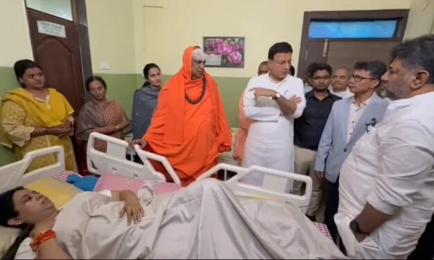 ಸಚಿವೆ ಲಕ್ಷ್ಮೀ ಹೆಬ್ಬಾಳಕರ್ ಆರೋಗ್ಯ ವಿಚಾರಿಸಿದ ಡಿಸಿಎಂ ಹಾಗೂ ಶ್ರೀಗಳು