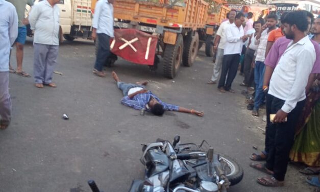 ಮೂಡಲಗಿ : ಭೀಕರ ರಸ್ತೆ ಅಪಘಾತ ; ಓರ್ವ ಸಾವು