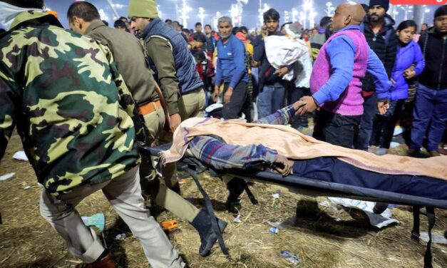 ಮಹಾ ಕುಂಬಮೇಳದಲ್ಲಿ ಕಾಲ್ತುಳಿತ ; ಪರಿಸ್ಥಿತಿ ಆಲಿಸಿದ ಪ್ರಧಾನಿ ಮೋದಿ