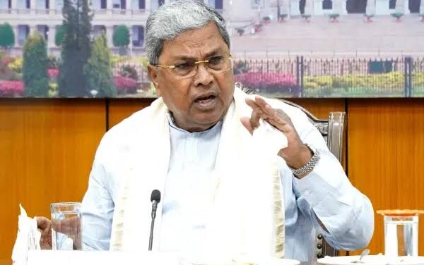 ಗೃಹಲಕ್ಷ್ಮೀ ಯೋಜನೆ ನಿಲ್ಲುತ್ತಾ…? ಸಿಎಂ ಬಿಗ್ ಅಪ್ಡೇಟ್