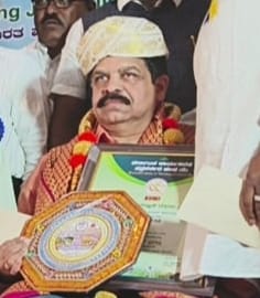 ಎಂ.ಕೆ.ಹೆಗಡೆಗೆ ರವಿ ಬೆಳಗೆರೆ ಪ್ರಶಸ್ತಿ ಪ್ರದಾನ