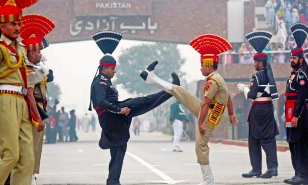 ಭಾರತ ಪಾಕ್ ಗಡಿ ಬಂದ್ ; ಪಾಕಿಸ್ತಾನ ಮಗ್ಗಲು ಮುರಿದ ಪ್ರಧಾನಿ ಮೋದಿ