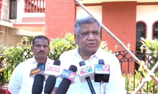 ಯುದ್ಧ ಬೇಡ ಎಂದ ಸಿದ್ದರಾಮಯ್ಯರನ್ನು ಪಾಕಿಸ್ತಾನಕ್ಕೆ ಕಳಿಸುವುದು ಉತ್ತಮ ; ಶೆಟ್ಟರ್