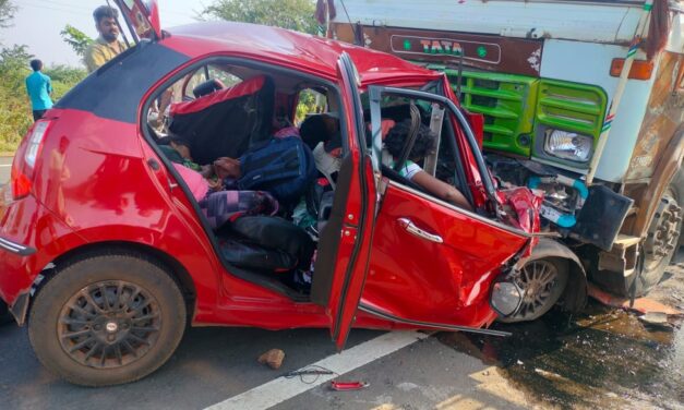 ಭೀಕರ ಅಪಘಾತ 5 ಮಂದಿ ಸ್ಥಳದಲ್ಲೇ ಸಾವು