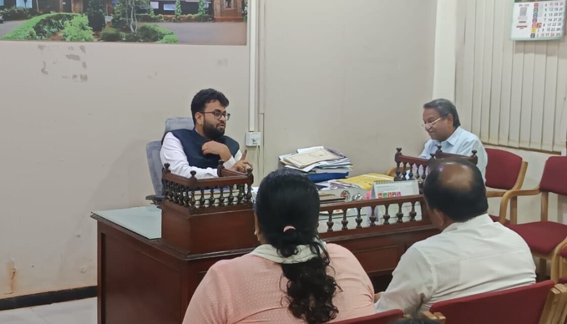 ಜಿಲ್ಲಾ ಆರೋಗ್ಯ ಇಲಾಖೆಯಲ್ಲಿ ತುರ್ತು ಸಭೆ ನಡೆಸಿದ ಸಿಇಒ ರಾಹುಲ್ ಸಿಂಧೆ