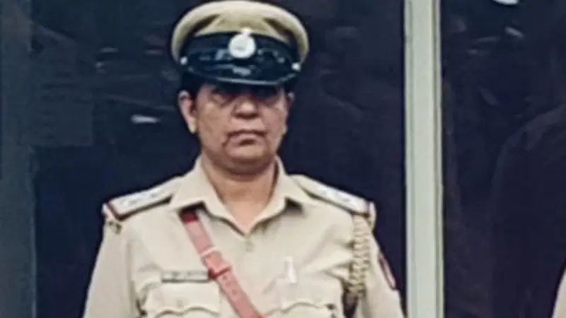 ಲಂಚ ಪಡೆಯುವ ವೇಳೆ ಲೋಕಾಯುಕ್ತ ಬಲೆಗೆ ಬಿದ್ದ ಮಹಿಳಾ ಪಿಎಸ್ಐ