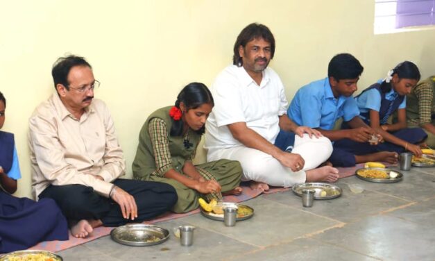ಸರಕಾರಿ ಶಾಲೆ ಮಕ್ಕಳೊಂದಿಗೆ ಊಟ ಸವಿದ ಶಿಕ್ಷಣ ಸಚಿವ ಮಧು ಬಂಗಾರಪ್ಪ