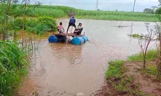 ಕೃಷ್ಣಾನದಿಗೆ 2 ಲಕ್ಷ 20 ಸಾವಿರ ಕ್ಯೂಸೆಕ್ ನೀರು ; ಪ್ರವಾಹದ ಮಟ್ಟ ಮತ್ತಷ್ಟು ಏರಿಕೆ