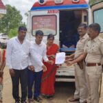 ಡಿಸಿಸಿ ಚುನಾವಣೆ ಗದ್ದಲ ; ಆಂಬ್ಯುಲೆನ್ಸ್ ನಲ್ಲಿ ಓಡಿಬಂದ ನಿರ್ದೇಶಕ…!