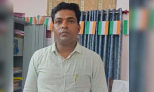 ಲಂಚ ಪಡೆಯುವ ವೇಳೆ‌‌ ಲೋಕಾಯುಕ್ತ ಬಲೆಗೆ ಕಾರ್ಮಿಕ ನಿರೀಕ್ಷಕ