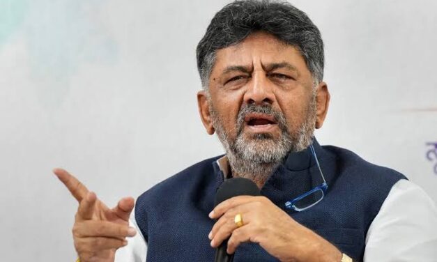 ಡಿಸಿಎಂ ಖಾಸಗಿ ಪಿಎಸ್ ಕಾರು ಅಪಘಾತ ; ಬೈಕ್ ಸವಾರ ಸಾವು