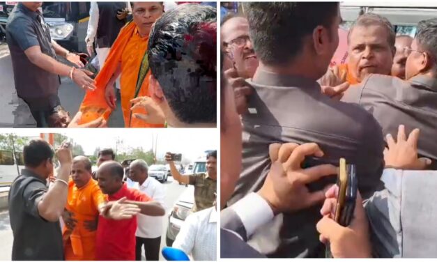 ಪ್ರತಿಭಟನೆ ವೇಳೆ ಪಿಎಸ್ಐ ಕಪಾಳಕ್ಕೆ ಹೊಡೆದ ಸ್ವಾಮೀಜಿ – Video