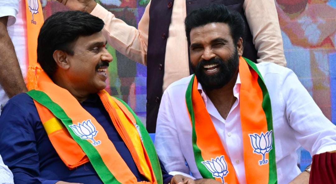 ರೆಡ್ಡಿಗಳ ಕಾಳಗದಲ್ಲಿ ಕೈ ಕಾರ್ಯಕರ್ತ ಸಾವು ; ಜನಾರ್ದನ ರೆಡ್ಡಿ, ಶ್ರೀರಾಮಲು ಸೇರಿ 11 ಜನರ ವಿರುದ್ಧ ಪ್ರಕರಣ…!