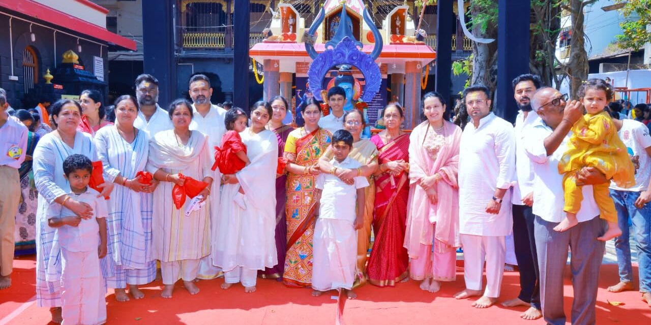 ಕುಟುಂಬದ ಜೊತೆ ಶಿವ ದರ್ಶನ ಪಡೆದ ಸಚಿವೆ ಲಕ್ಷ್ಮೀ ಹೆಬ್ಬಾಳಕರ್