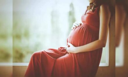 ಗರ್ಭಿಣಿ ಫೋಟೋ ಶೂಟ್ ವೇಳೆ ಅವಘಡ ; ಮೊದಲ ಮಗು ಸಾವು