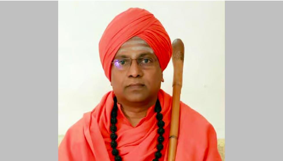 ಕನ್ಹೇರಿ ಶ್ರೀಗಳ ಅನಾಗರಿಕ ವರ್ತನೆ ನೋವಿನ ಸಂಗತಿ ; ತೋಂಟದ ಡಾ. ಸಿದ್ಧರಾಮ ಸ್ವಾಮೀಜಿ