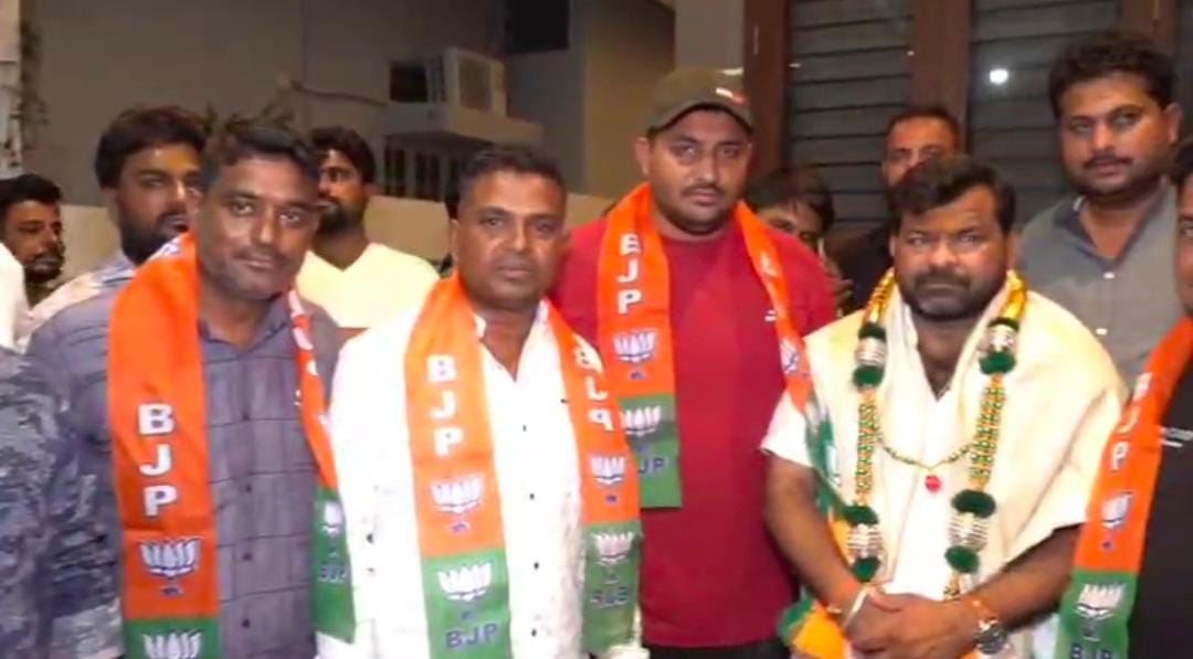 ಕಾಂಗ್ರೆಸ್ ವಿರುದ್ಧ ಆಕ್ರೋಶ ; ಬಿಜೆಪಿ ಸೇರಿದ ಮುಸ್ಲಿಂ ಮುಖಂಡರು..!