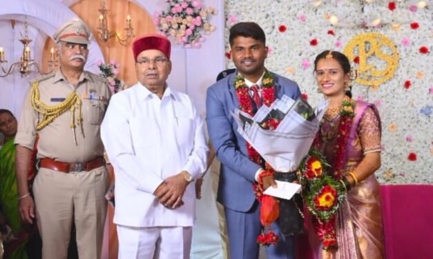ಪೊಲೀಸ್ ಪೇದೆ ಮದುವೆಗೆ ಮುಧೋಳಕ್ಕೆ ಓಡೋಡಿ ಬಂದ ರಾಜ್ಯಪಾಲ ಗೆಹ್ಲೋಟ್…!
