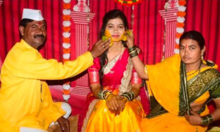 ಮಗಳ ಕನ್ಯಾದಾನ ಮಾಡಿದ ಬೆನ್ನಲ್ಲೇ ತಂದೆ ಸಾವು ; ಮದುವೆ ಮಂಟಪದಲ್ಲೇ ಪ್ರಾಣ ಬಿಟ್ಟ ಅಪ್ಪ..!