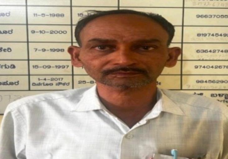 ರಾಮದುರ್ಗ – ಲಂಚಕ್ಕೆ ಬೇಡಿಕೆ ; ಗ್ರಾ.ಪಂ. ಕಾರ್ಯದರ್ಶಿ ಲೋಕಾಯುಕ್ತ ಬಲೆಗೆ