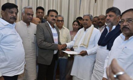 ಸಿಎಂ ಸ್ಥಾನಕ್ಕೆ ಸಿಎಂ ಸಿದ್ದರಾಮಯ್ಯ ರಾಜೀನಾಮೆ ; ರಾಜ್ಯಪಾಲರ ಅನುಪಸ್ಥಿತಿಯಲ್ಲಿ ಕಾರ್ಯದರ್ಶಿಗೆ ಪತ್ರ
