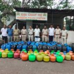 ರಾಯಬಾಗದಲ್ಲಿ ಕಳ್ಳಭಟ್ಟಿ ; ಪೊಲೀಸ್ ದಾಳಿಯಲ್ಲಿ ಜಪ್ತಿಯಾಗಿದ್ದು ಎಷ್ಟು..?