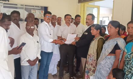 ಸವದತ್ತಿ : ಎಣ್ಣೆ ಅಂಗಡಿ ಕಿತ್ತುಹಾಕಿ ಸ್ವಾಮಿ ; ಅಸುಂಡಿ ಗ್ರಾಮಸ್ಥರಿಂದ ಮನವಿ