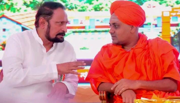 ಶಿಕ್ಷಣವೇ ಮನುಷ್ಯನನ್ನು ಶ್ರೇಷ್ಠನನ್ನಾಗಿಸುತ್ತದೆ: ಅಭಿನವ ಗವಿಸಿದ್ದೇಶ್ವರ ಸ್ವಾಮೀಜಿ